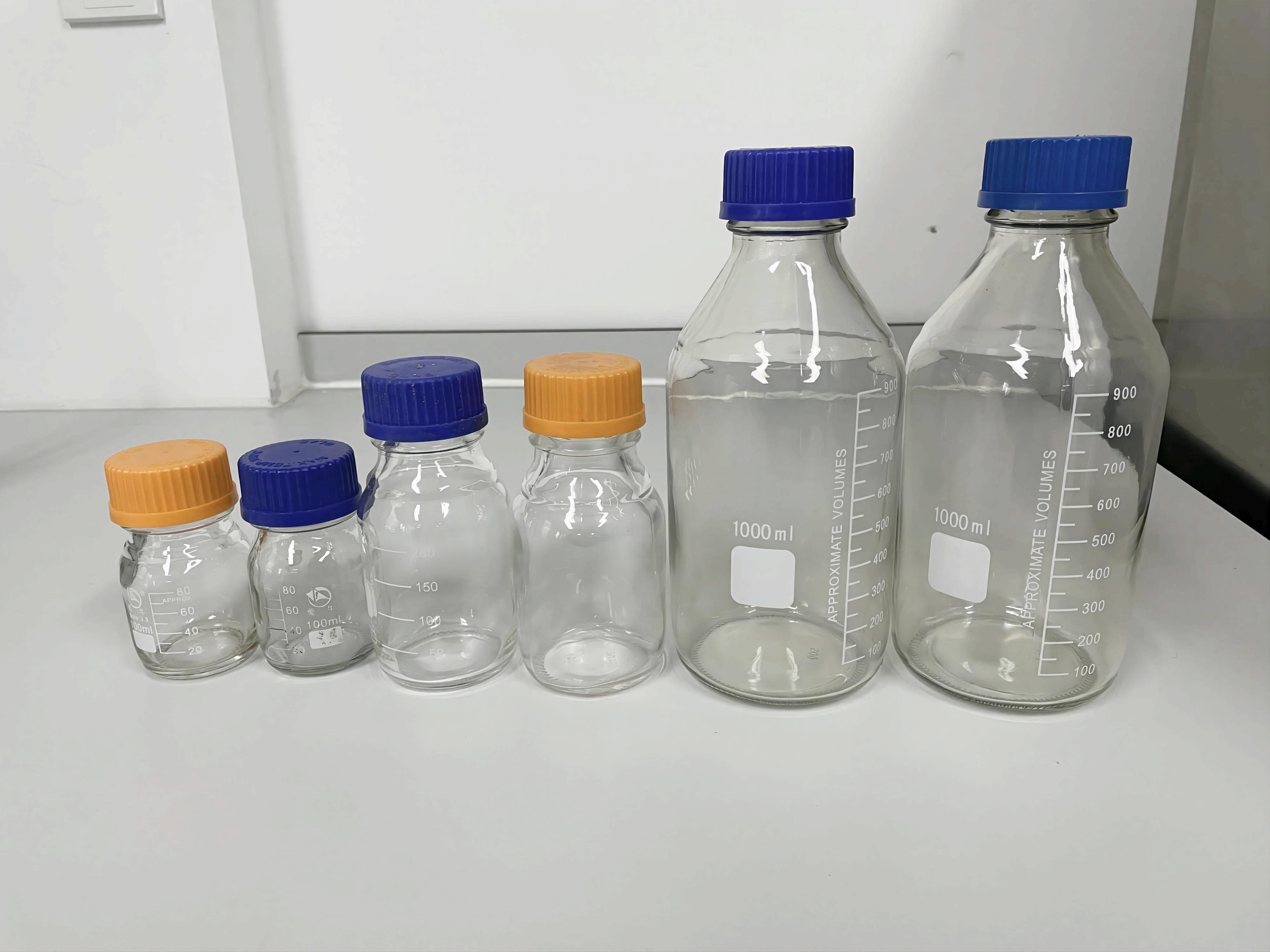 喜瓶者洗瓶機是如何清洗藍蓋瓶的？